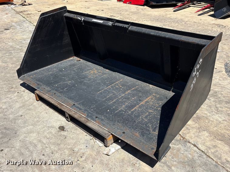 skid steer bucket - ES8837