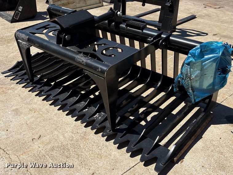 KC skid steer grapple bucket - ES8838