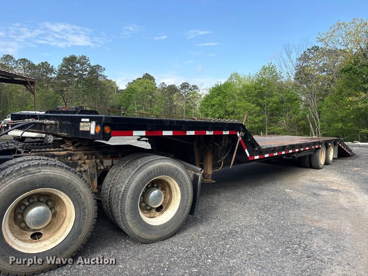 1997 Ledwell HT43102 hydraulic tail equipment trailer - ES8888