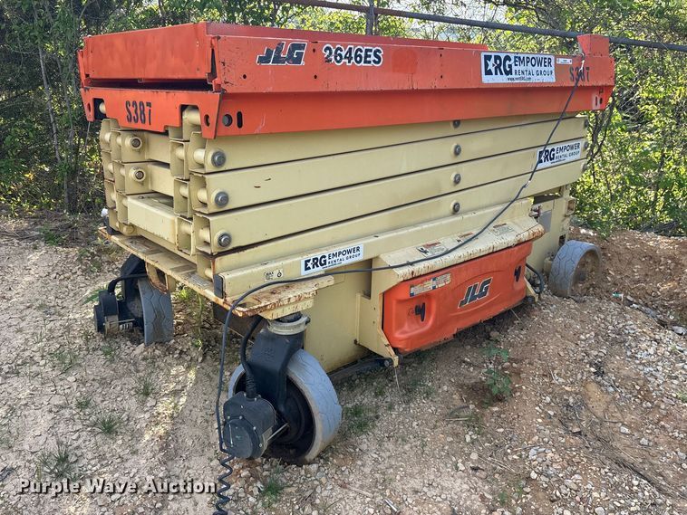 2017 JLG 2646ES Scissor lift - ES8896
