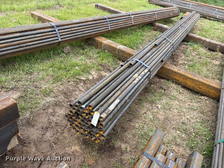 (60) joints of pipe - ES8977