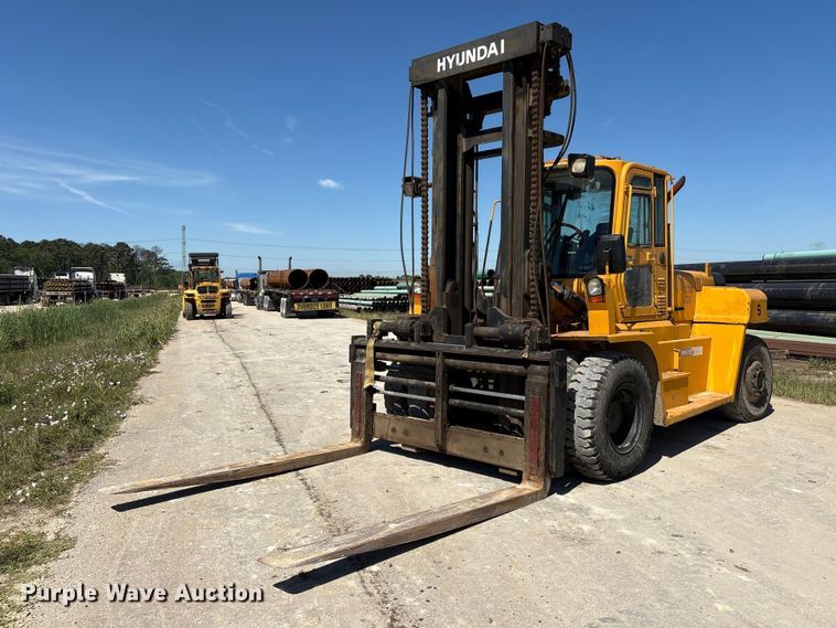 Hyundai 160D-7E forklift - EU7484