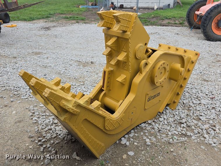 Caterpillar hydraulic pulverizer  - EV2102