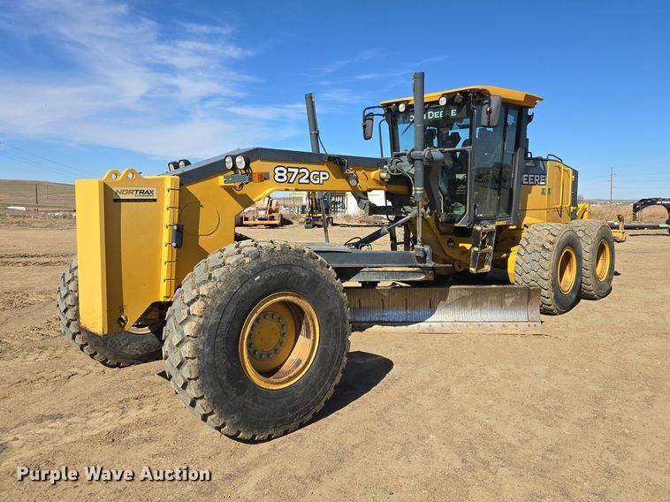 2010 John Deere 872GP motor grader - EV5910