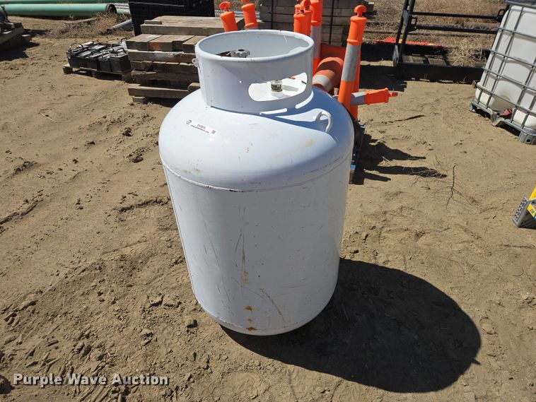 Propane tank - EV5915