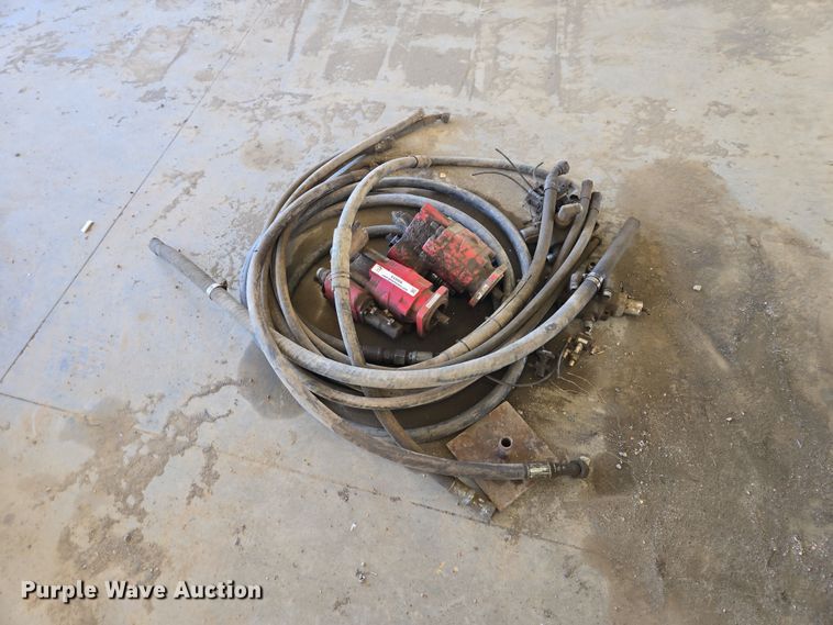 (2) Muncie E2XL1-27-02BPRLX wet kits - EV5926