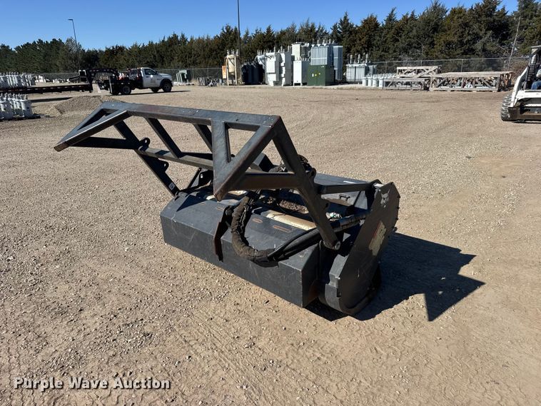 Bobcat FRC60 skid steer mulcher - FB7207