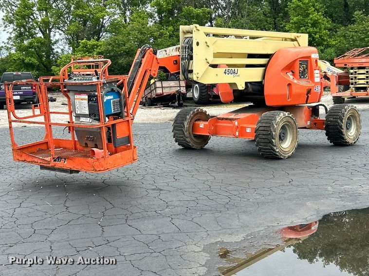 2013 JLG 450AJ Series II boom lift - FC5463
