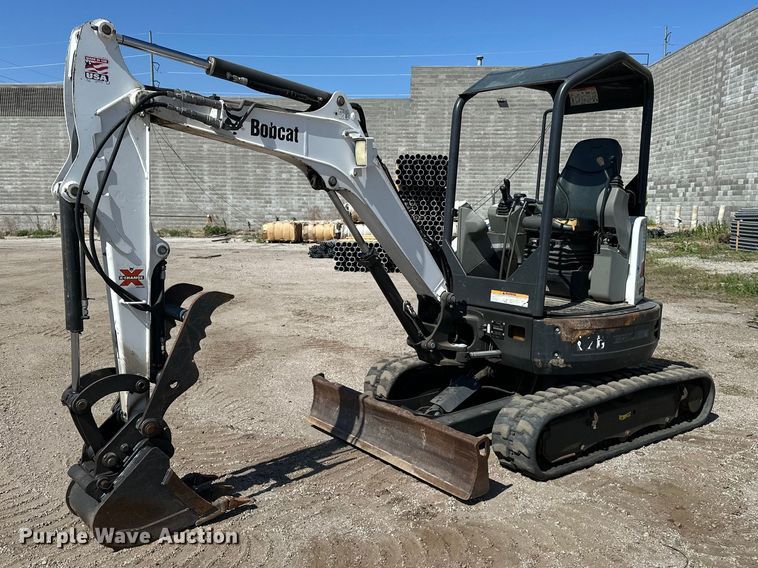 2019 Bobcat E26 mini excavator - FG2909