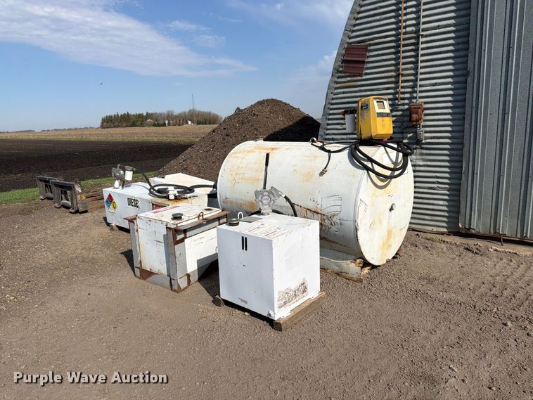 (5) fuel tanks - FK0085