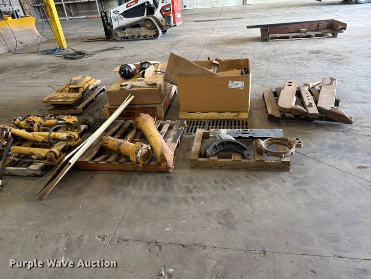 Caterpillar dozer parts - FK0129