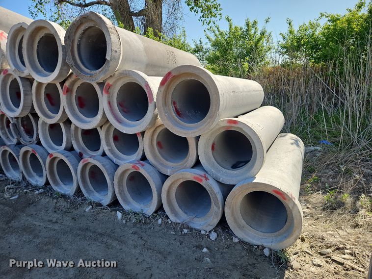 Concrete pipe - FN5602