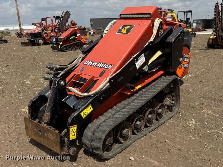 2018 Ditch Witch SK1550 compact utility loader - MX9117
