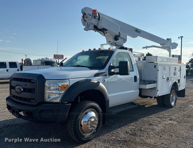 2012 Ford F450 Super Duty bucket truck - NU9639