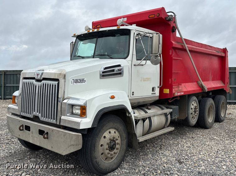 2016 Western Star 4700SF dump truck - YA1781