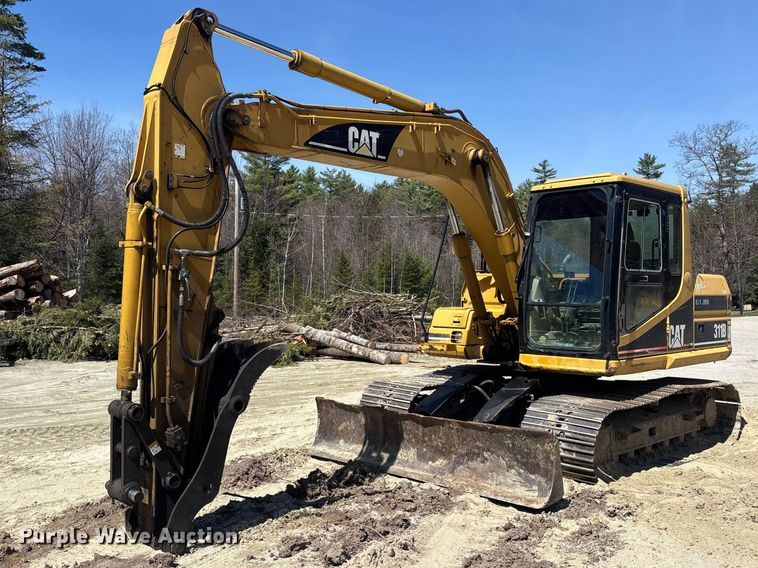 2000 Caterpillar 311B excavator - YA3367