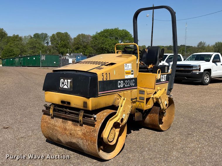 1996 Caterpillar CB-224C double drum vibratory roller - DT0171