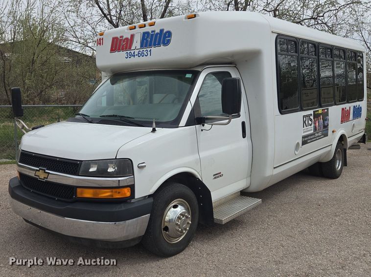 2014 Chevrolet Aerotech 4500 Express shuttle bus - ER1507