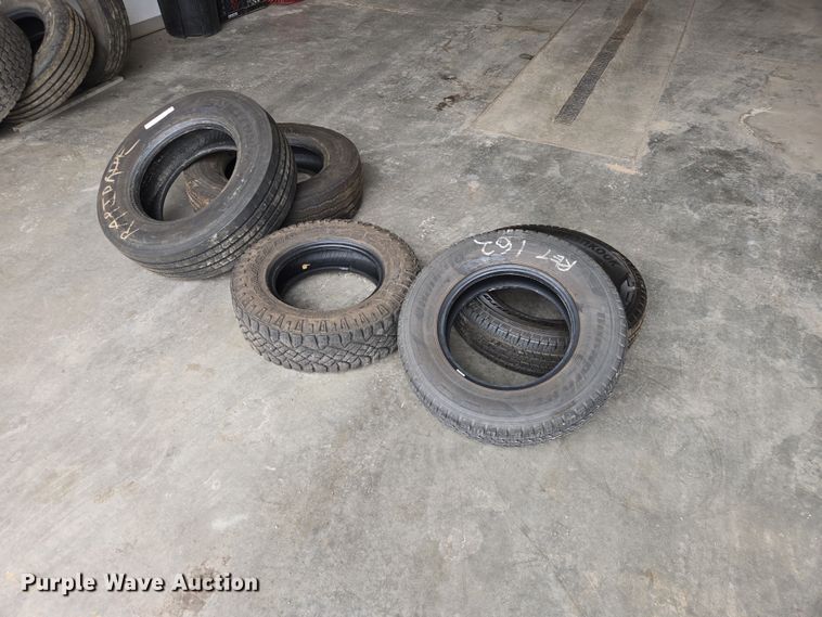 (5) tires - ER1517