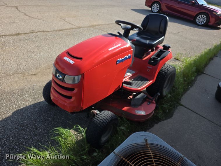 2017 simplicity regent lawn mower - EV2104