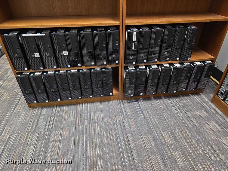 Approximately 30 Dell desktop servers - EV2143