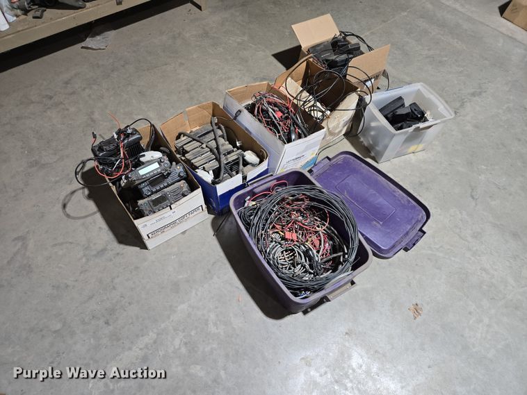 Motorola Two-way radios - EV5876