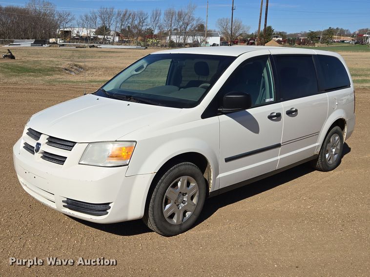 2008 Dodge Grand Caravan SE van - EV5896