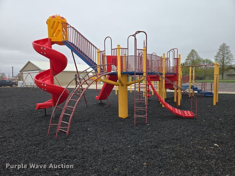 Miracle Recreation Equipment playground equipment - EV5978
