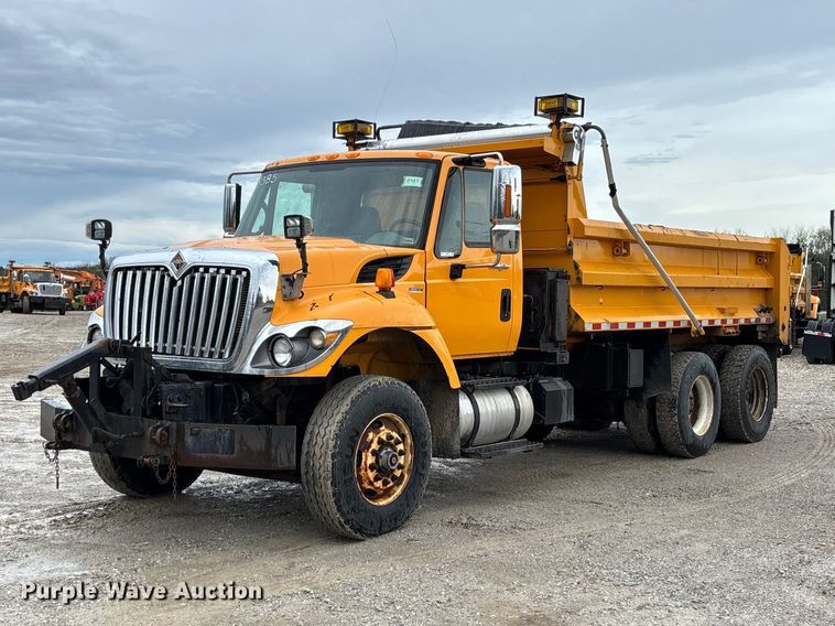 2010 International 7500 dump truck - FB3408