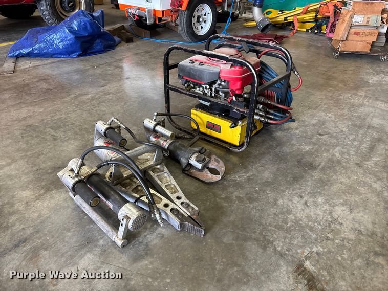Amkus Rescue System jaws of life equipment - FB3665