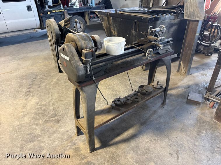 Atlas TH54 metal lathe - FB7217