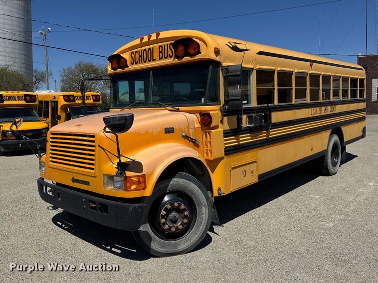 1996 International 3800 school bus - FB7239