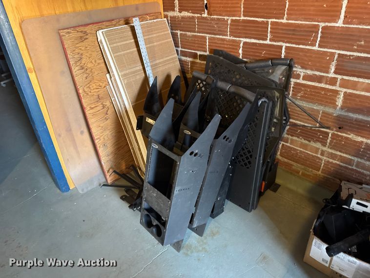 Police equipment - FB7268
