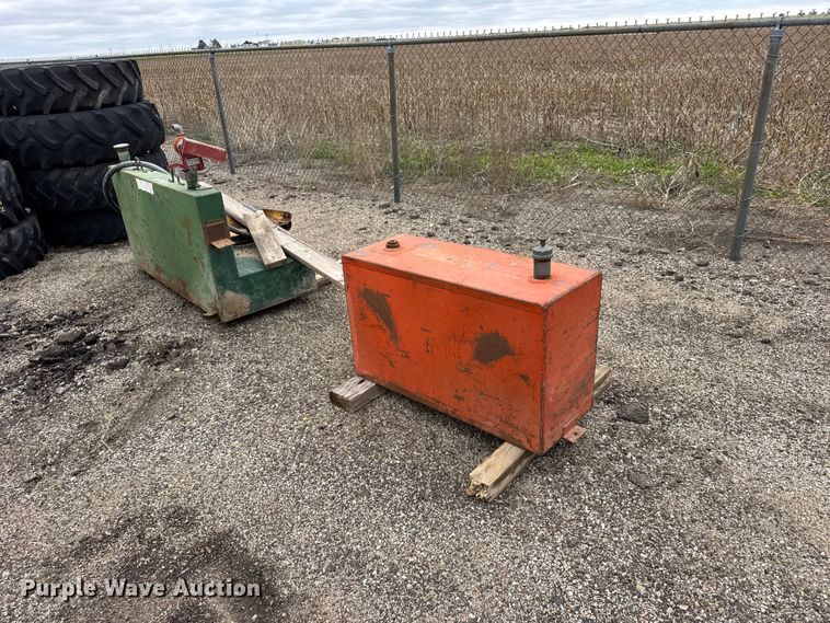 (2) fuel tanks - FB7297