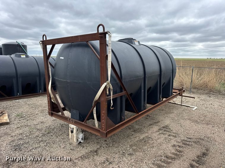 Salt brine distribution tank - FB7303