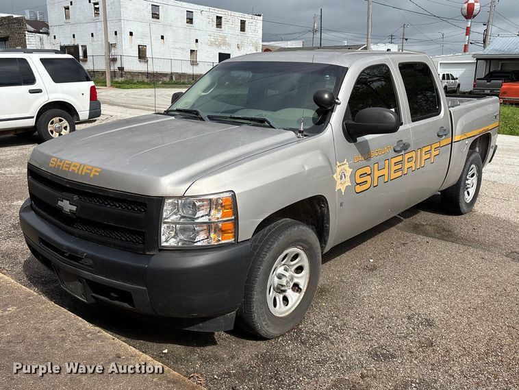 2009 Chevrolet Silverado 1500 Crew Cab pickup truck - FG0262