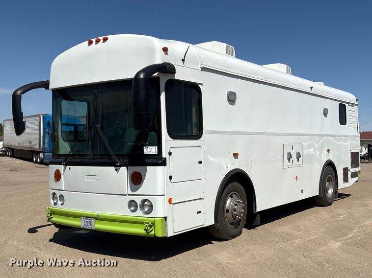 2012 Thomas Built HDX bookmobile - FG2906
