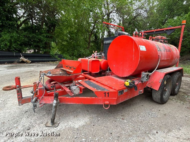 2009 Duraco Inc 125DJT pothole patcher - FH7071