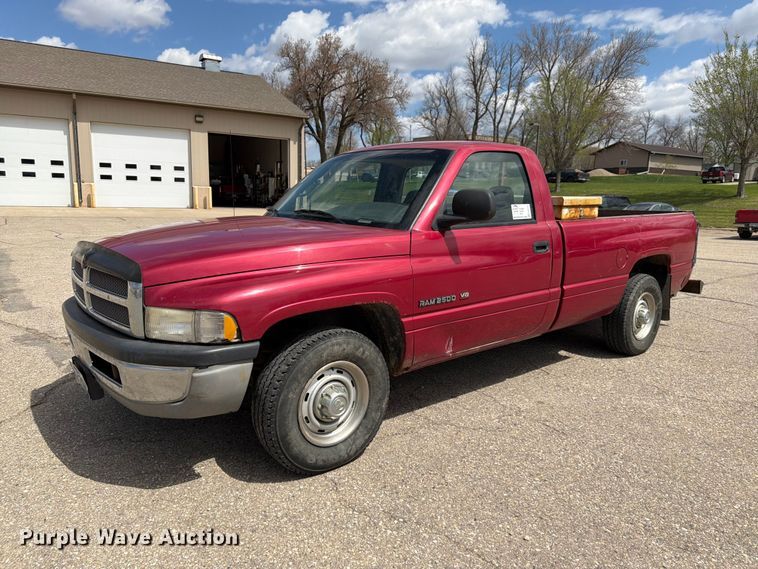 1999 Dodge Ram 2500 pickup truck - FK0127