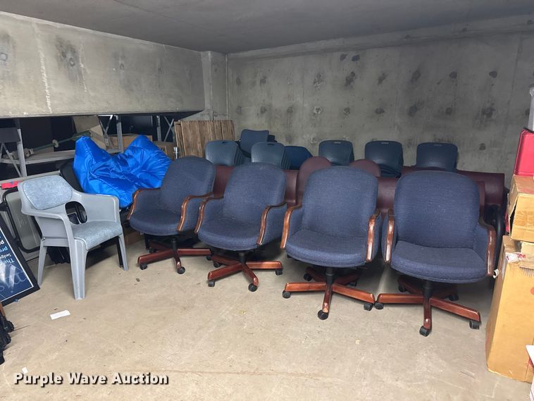 Approx. 52 chairs - MX9166