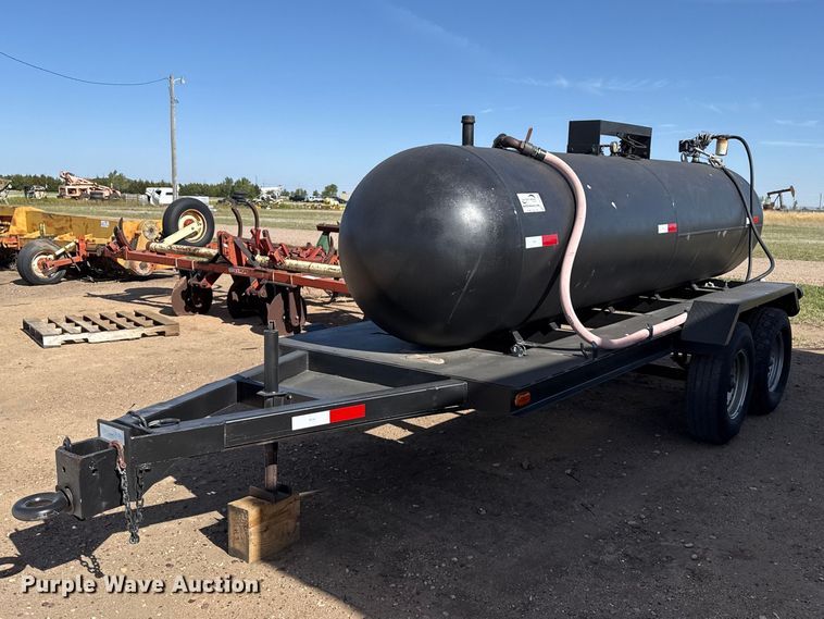 Fuel trailer - DH1993