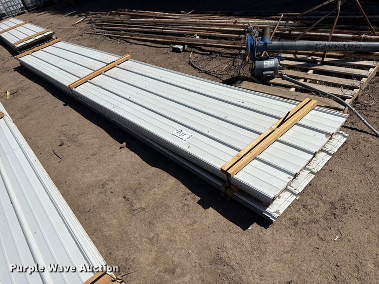 (100) sheets of metal siding/roofing - DS6794