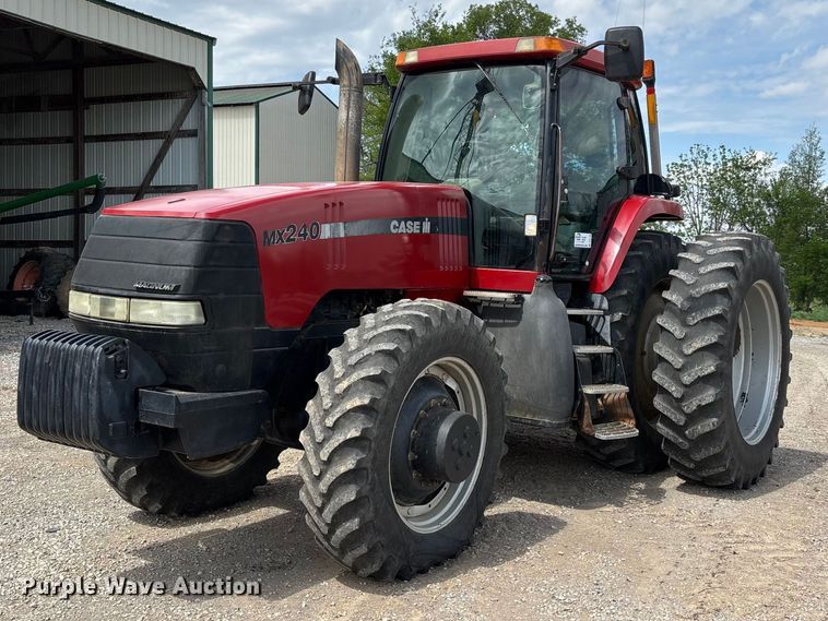 2001 Case IH MX240 Magnum MFWD tractor - DT0188