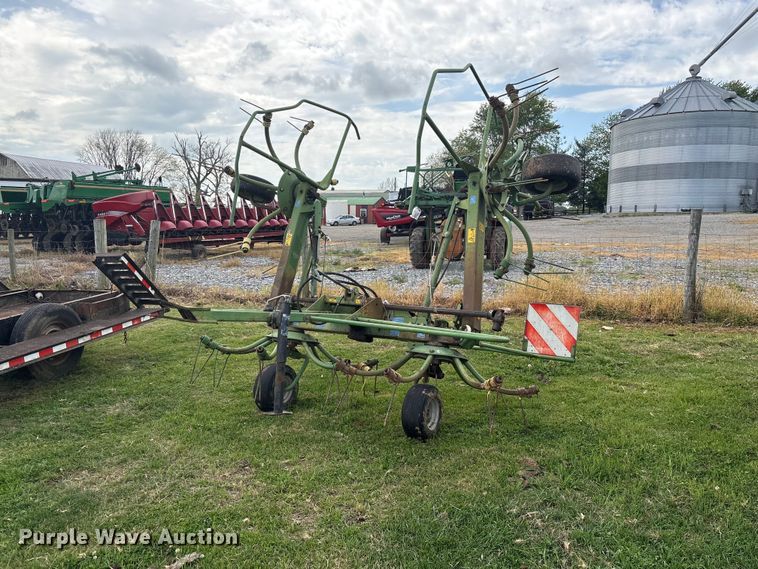 2002 Krone KW55 hay rake - DT0200