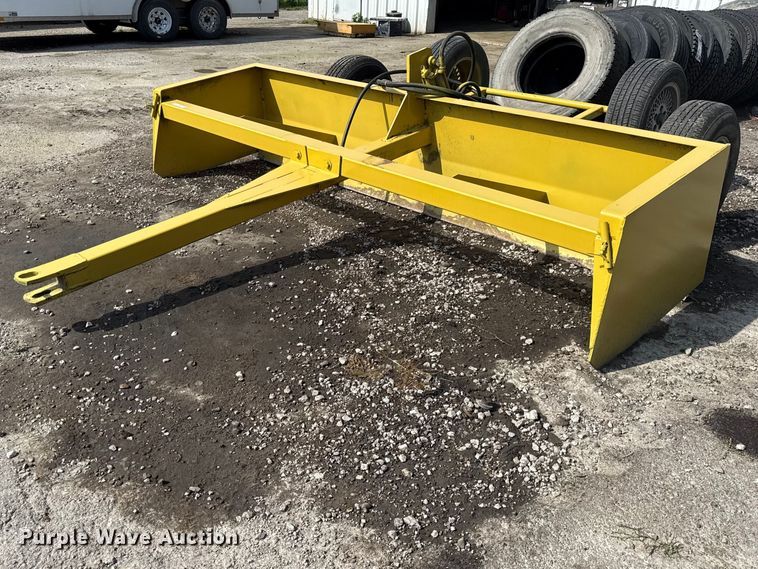 10' box blade 10' W box blade - DZ4440