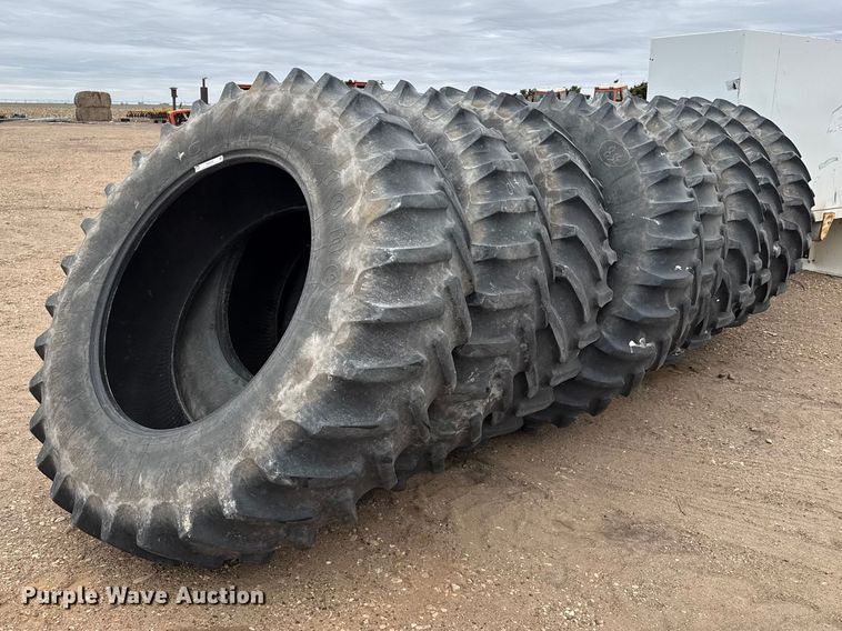 (8) tires - EW4532
