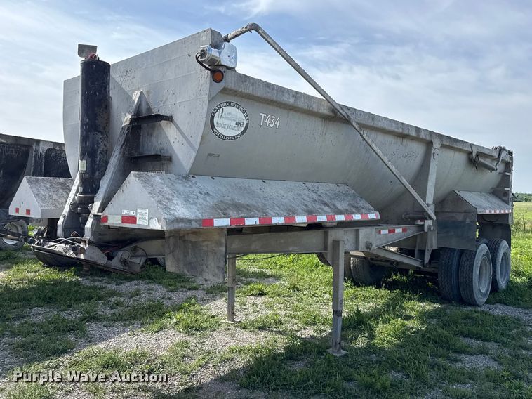 2008 Construction Trailer Specialist end dump trailer - DZ4441