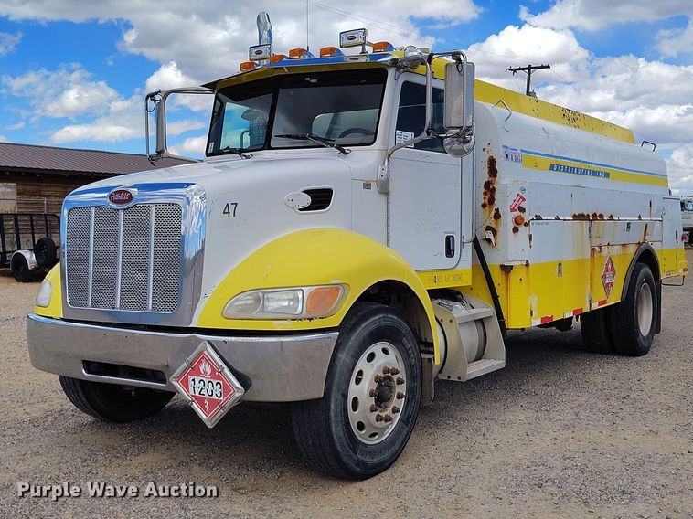 2008 Peterbilt 335 fuel truck - ED0096