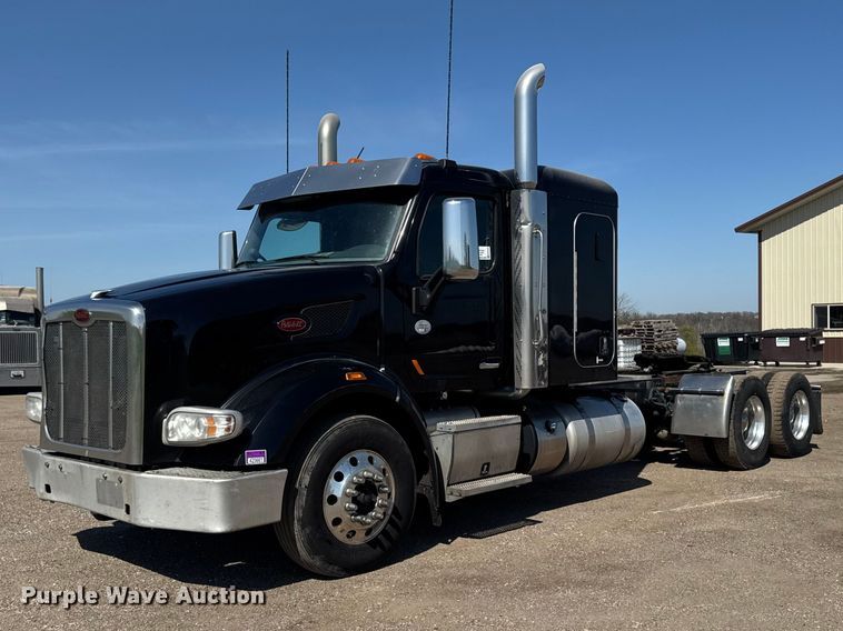 2018 Peterbilt 567 semi truck - EF2469