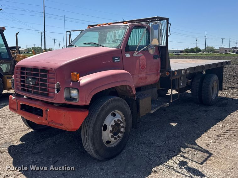 1999 Chevrolet C6500 flatbed truck - FB7244